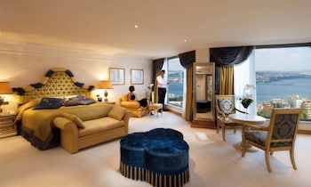 Presidential Suite, 1 King Bed, Smoking, Sea View (Grand) | Minibar, in-room safe, desk, laptop workspace