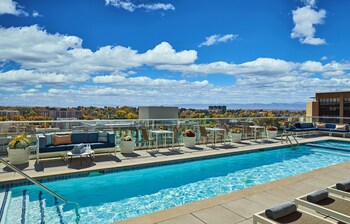 Outdoor pool, cabanas (surcharge), sun loungers