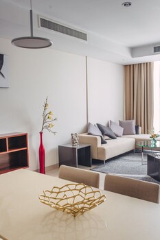 Executive 1-bedroom | Living room | LED TV