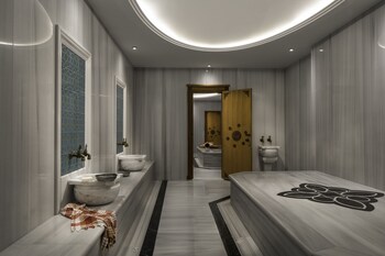 Couples treatment rooms, sauna, steam room, Turkish bath