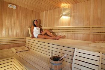 Sauna, spa tub, steam room, body treatments, facials