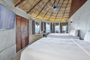 Oceanfront Two Double Beds Minipool | View from room