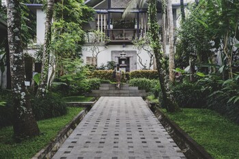 Outdoor banquet area