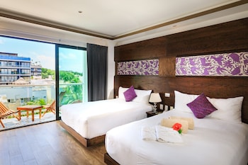 Superior Double Room with Balcony | Premium bedding, down comforters, Select Comfort beds, minibar