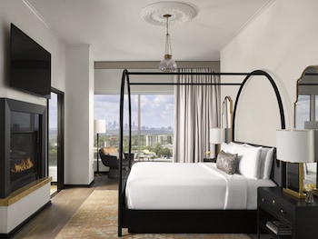 Presidential Suite, 1 King Bed | Egyptian cotton sheets, premium bedding, minibar, in-room safe