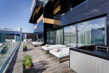 Penthouse, Kitchenette | Terrace/patio