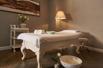 Couples treatment rooms