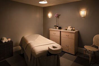 Couples treatment rooms, hot stone massages, deep-tissue massages