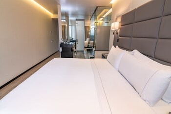 Superior Room, 1 King Bed | Premium bedding, down comforters, minibar, in-room safe