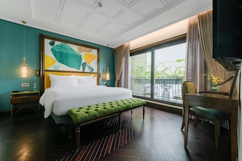 Grand Balcony Suite Room | Balcony view