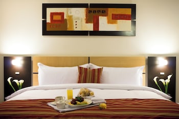 Superior Double Room | Premium bedding, minibar, in-room safe, individually decorated