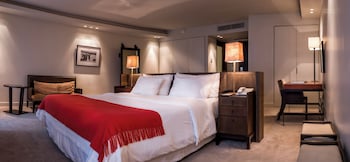 Superior Double Room, 1 King Bed | Egyptian cotton sheets, premium bedding, down comforters