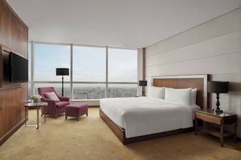 Junior Suite, 1 King Bed, Business Lounge Access | View from room