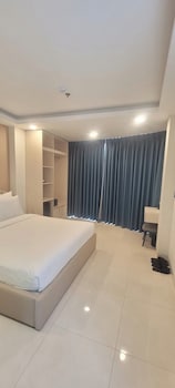 Superior Double Room | Minibar, desk, laptop workspace, free WiFi