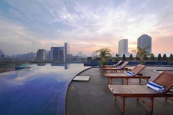 Indoor pool, outdoor pool, sun loungers