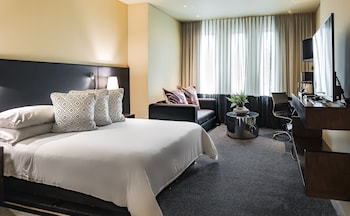 Junior Suite | Egyptian cotton sheets, premium bedding, down comforters, pillowtop beds