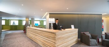 Concierge desk