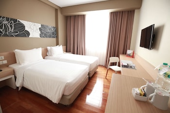 Superior Twin Room | Premium bedding, minibar, in-room safe, desk