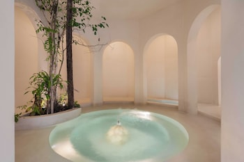 Sauna, spa tub, steam room, Turkish bath, deep-tissue massages